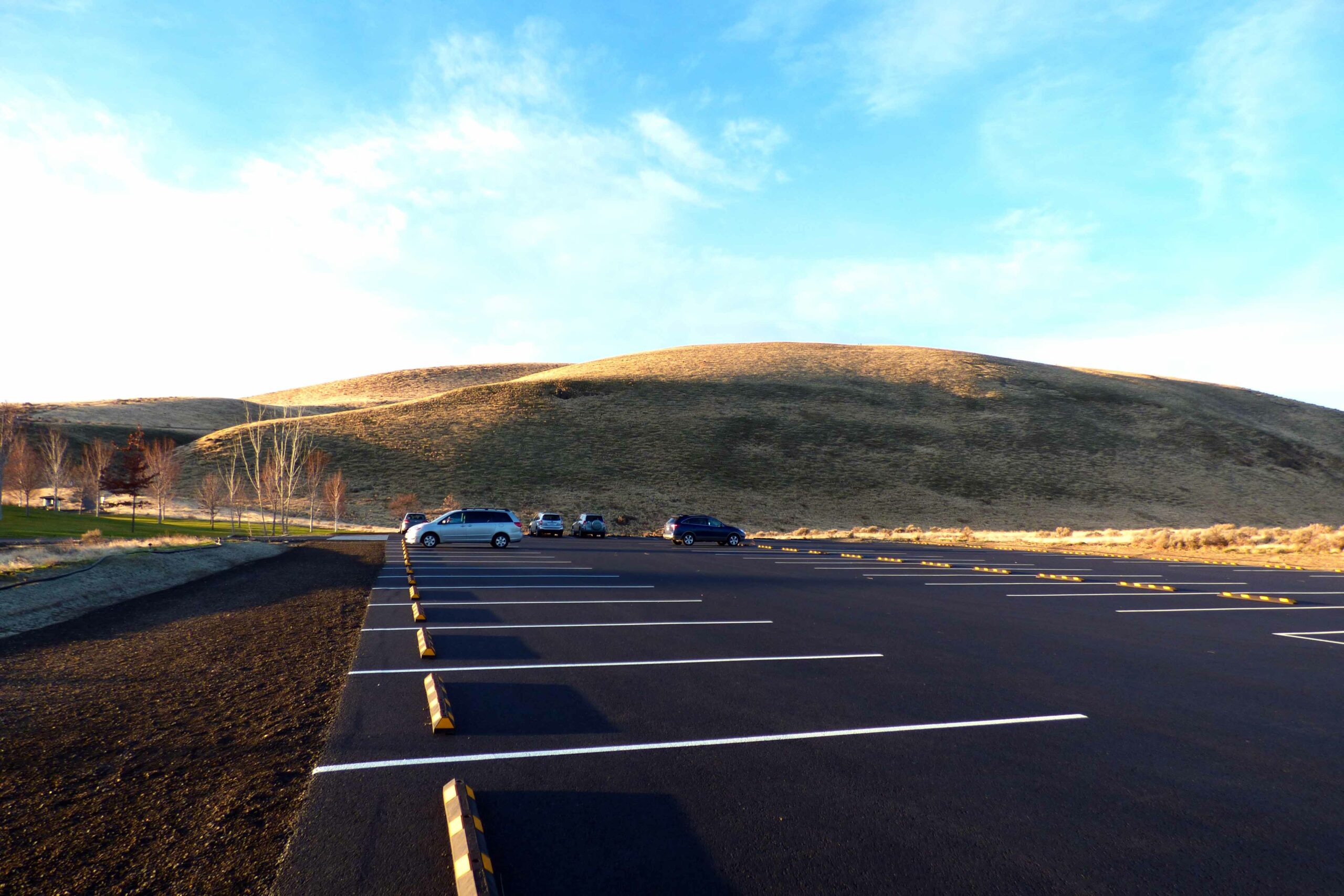 The newly completed Badger Mountain Trail Park parking lot.