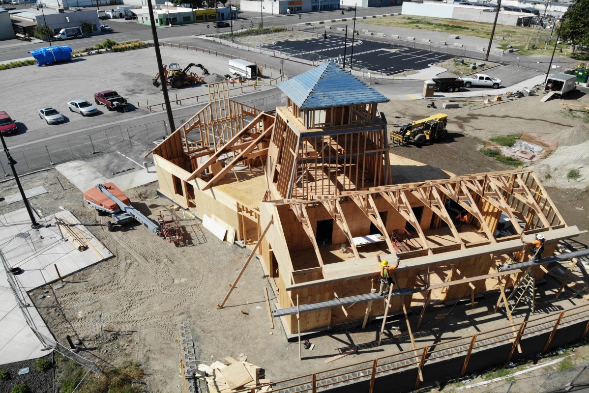 Aerial image showing tasting room building under construction.