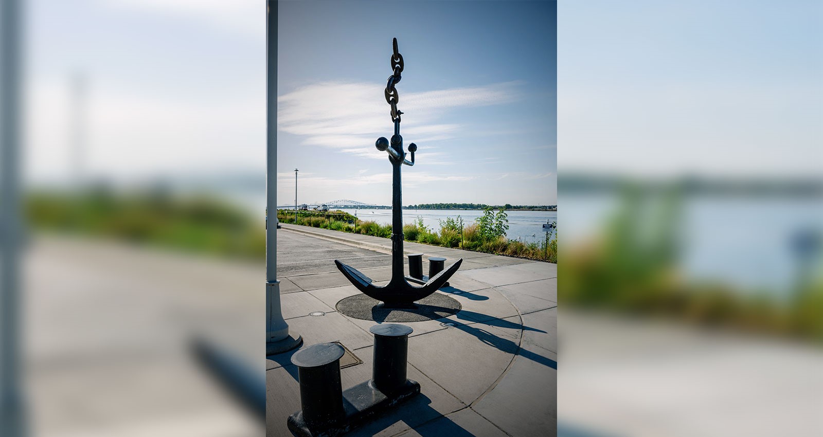 Anchor at East Notch art installation on Clover Island with the Columbia River in the background.